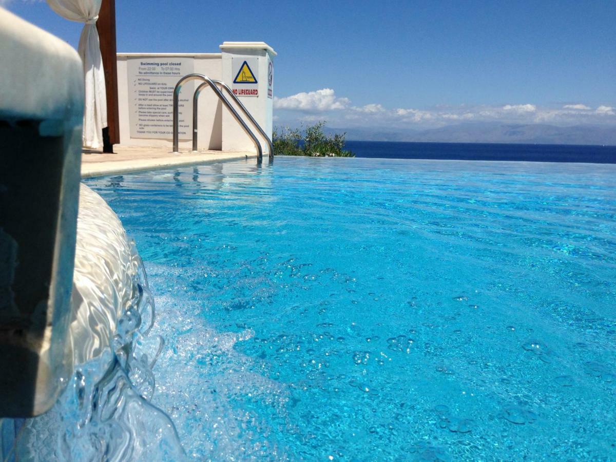Ionian Pearl Luxury Spa Villa Mesongí Exteriör bild